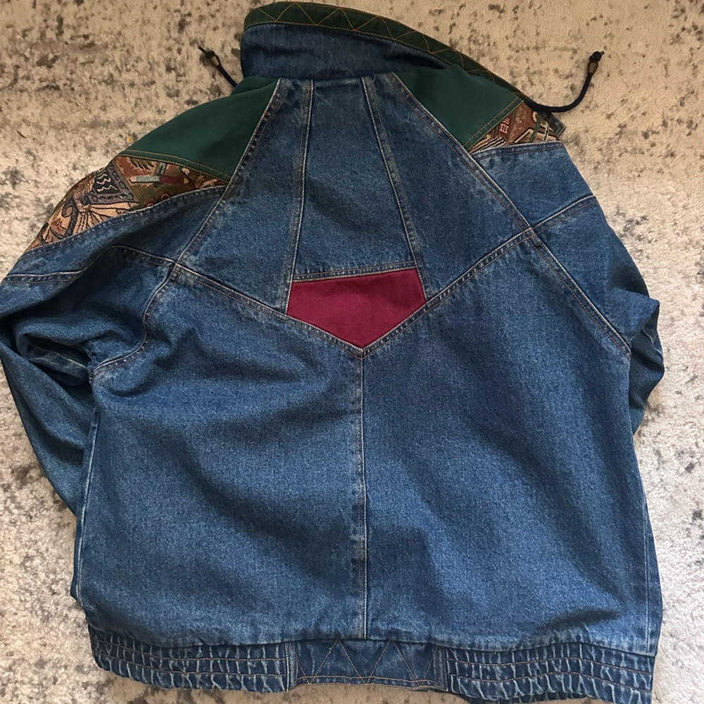 Vintage Denim Jacket with Multicolor Accents - Picture 3 of 3